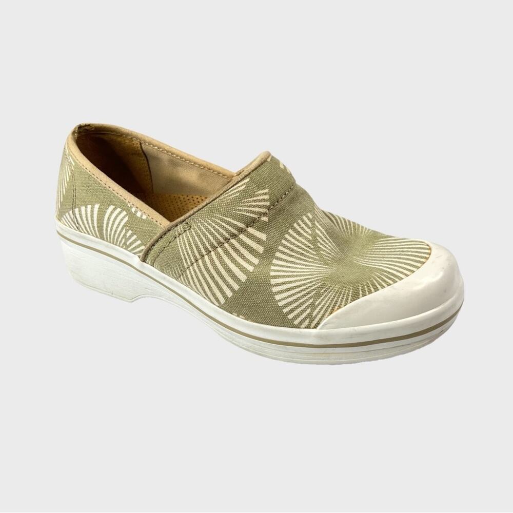 Dansko Womens Clogs Size 40 Chino Palm Frond Volley Canvas Occupational Shoes